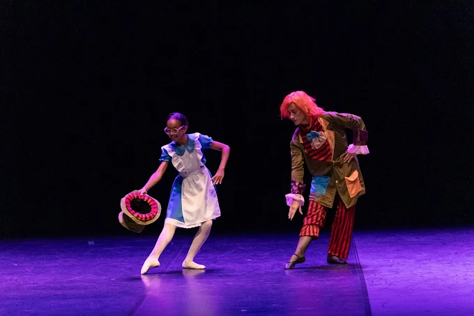 Alunas da Academia de Dança Cristiane Vieira no espetáculo, em Loulé